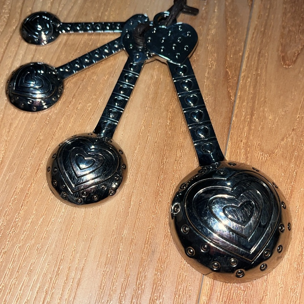 Heart Design Measuring Spoons - Picture 4 of 4